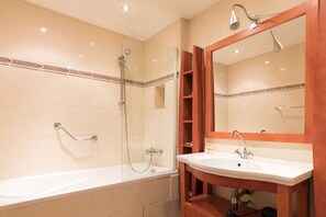 Bathroom - Hotel de Vischpoorte (Deventer)