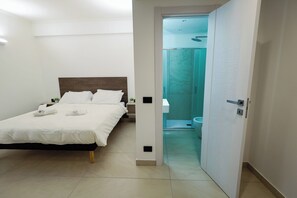 Standard Double Room - Seven Kings Relais (Rome)