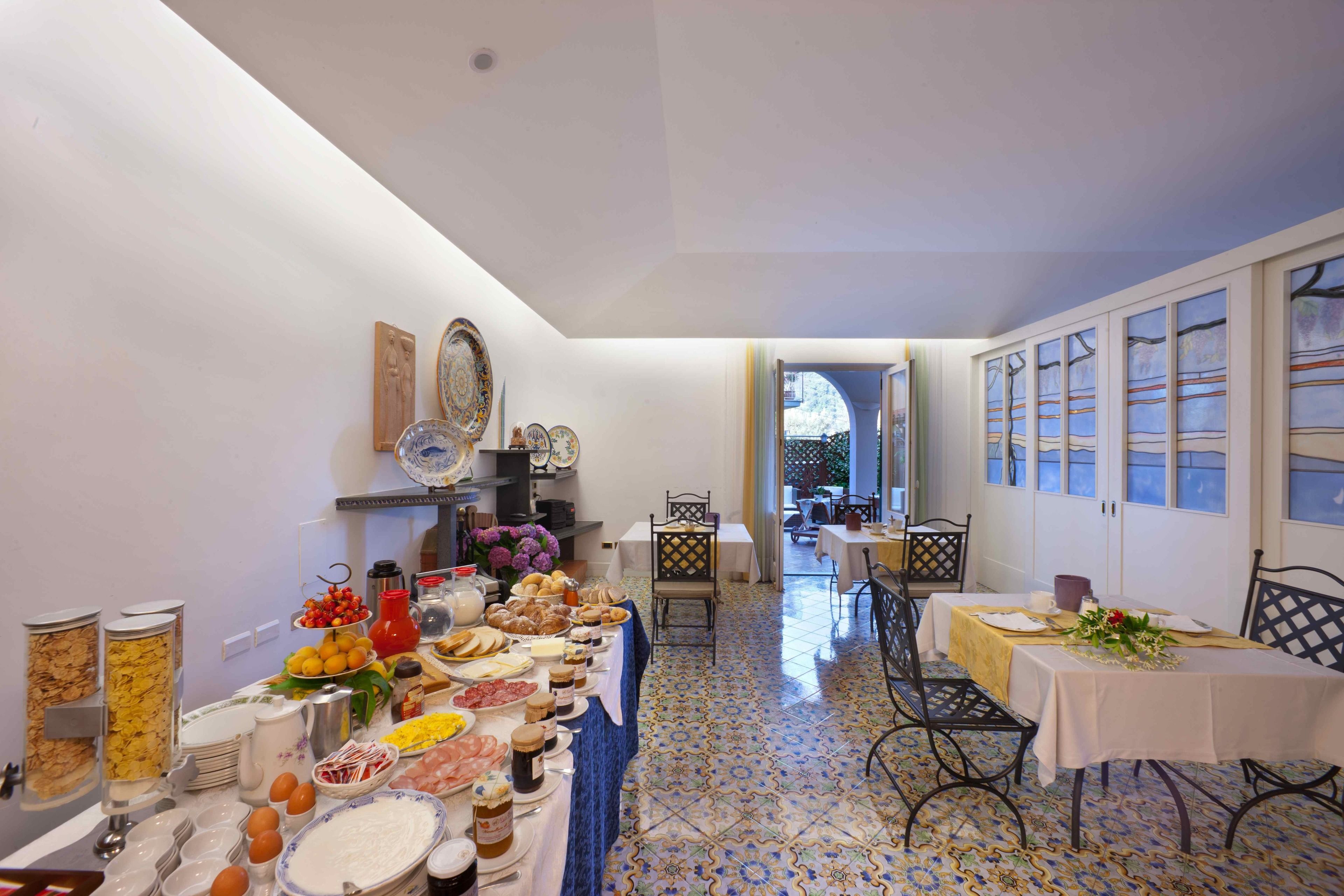 Petit déjeuner buffet compris tous les jours