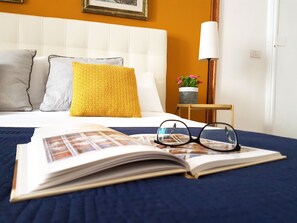 Chambre Double Deluxe, 1 grand lit, salle de bains attenante