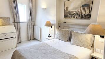 Superior Double Room | Front of property