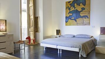 1 bedroom, individually decorated, cots/infant beds, free WiFi