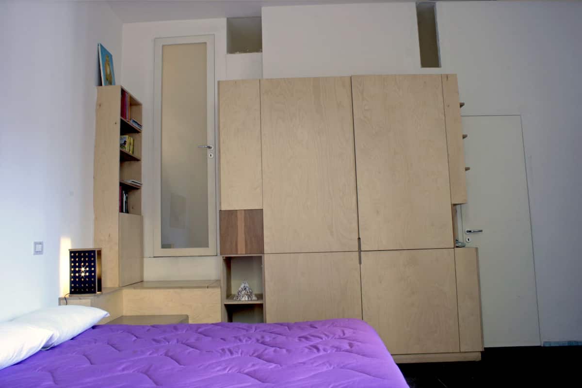 Room | Room amenity