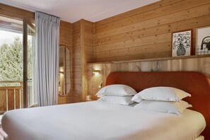 Chambre Standard, 1 lit double, non-fumeurs | Coffres-forts dans les chambres, bureau, rideaux occultants