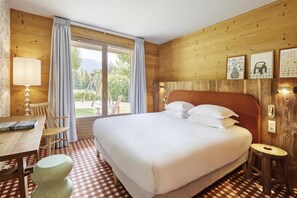 Superior Room, 1 King Bed, Non Smoking