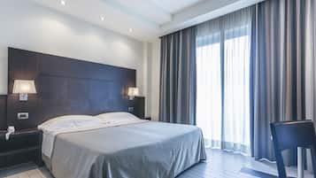 Matelas Select Comfort, minibar, coffres-forts dans les chambres, bureau