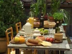 ห้องอาหารเช้า