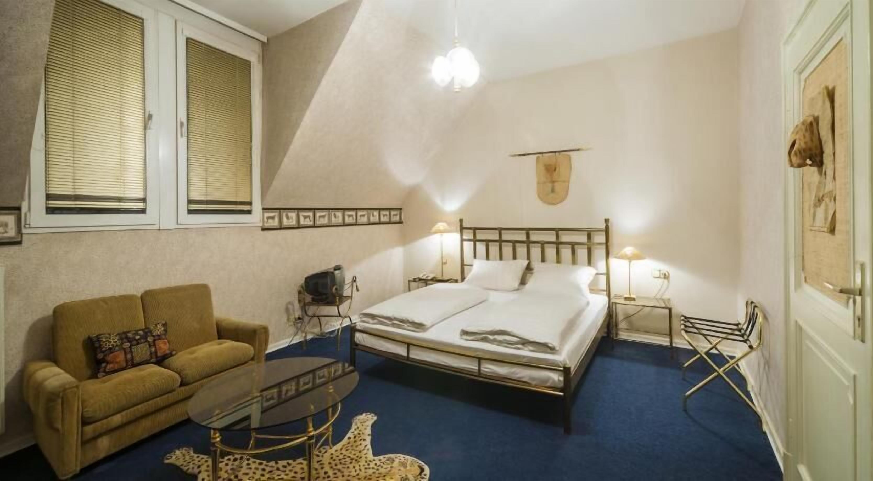 In-room safe, individually decorated, free WiFi, bed sheets
