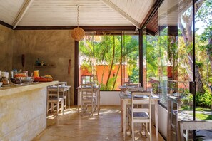 Desayuno a la carta incluido todos los días 