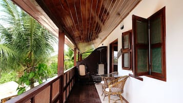 Apartamento família, 2 quartos | Frigobar, cofres nos quartos, Wi-Fi de cortesia