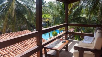 Standard Twin Room | Balcony