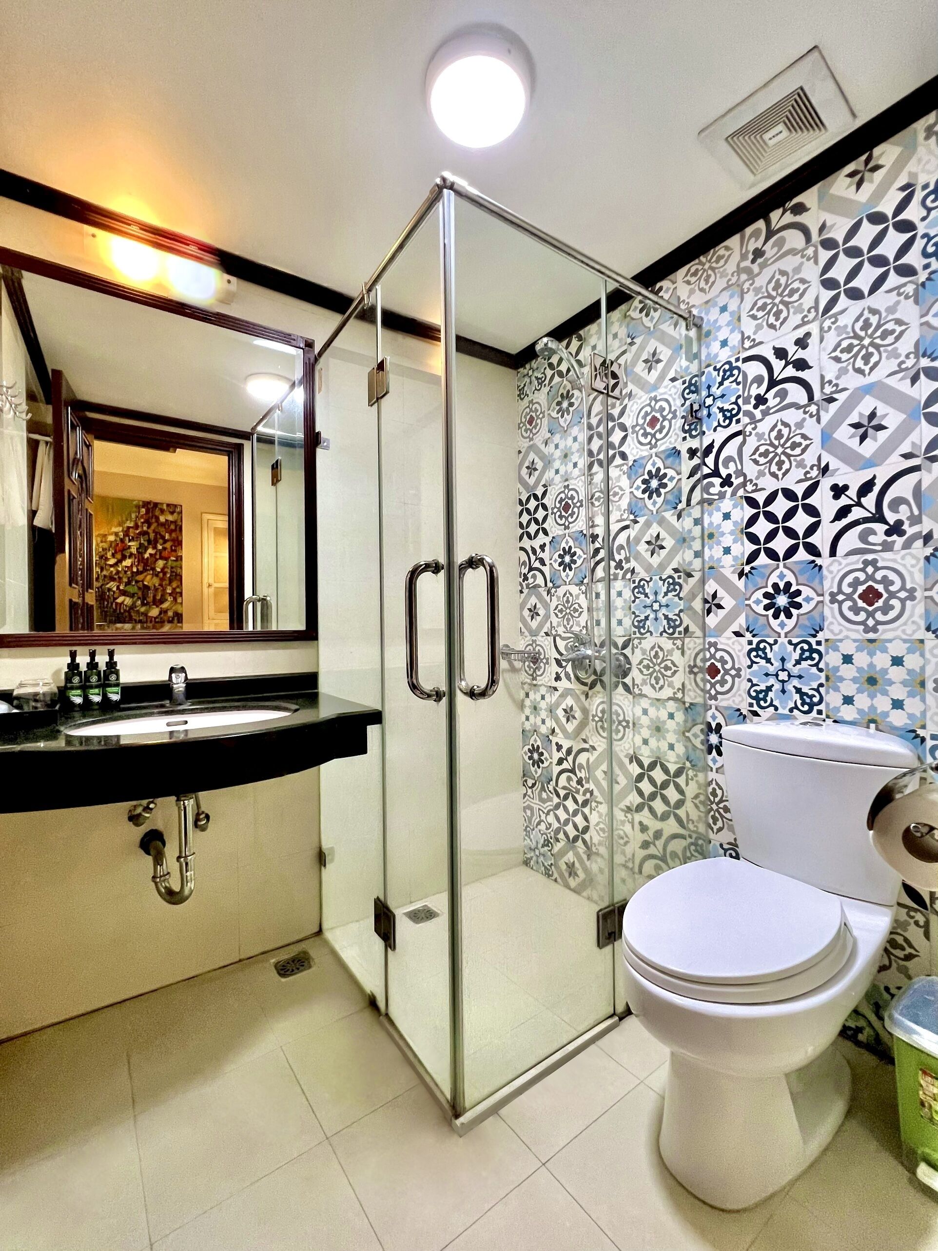 superior double or twin room | bathroom | hair dryer, slippers, towels