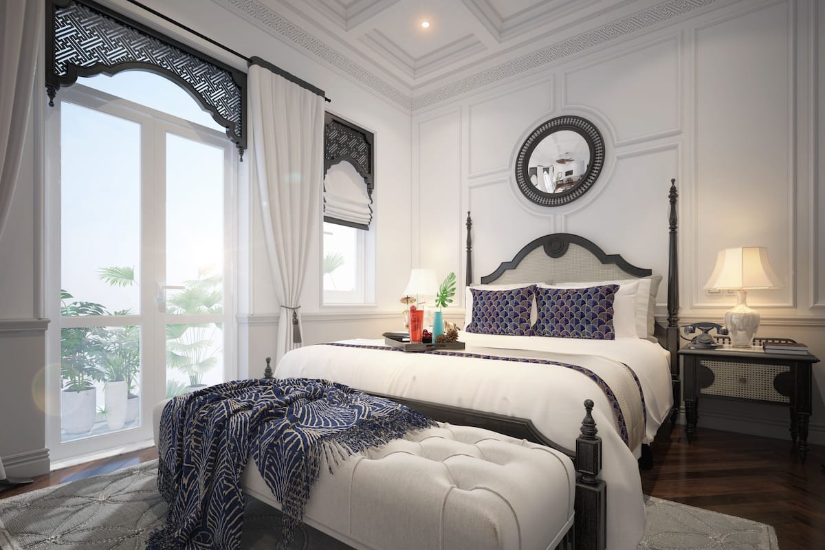 Honeymoon Suite, Balcony | Minibar, in-room safe, desk, soundproofing