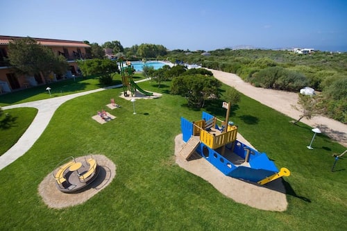 Zona de juegos infantil al aire libre