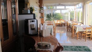 Local cuisine - B&B Villa Paradiso (Racalmuto)