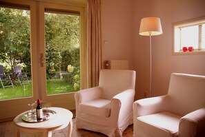 Suite - have-område | Premium-sengetøj, dundyner, individuelt design, individuel indretning