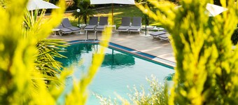 Terinikos Sunny Garden Hotel & Junior Suites