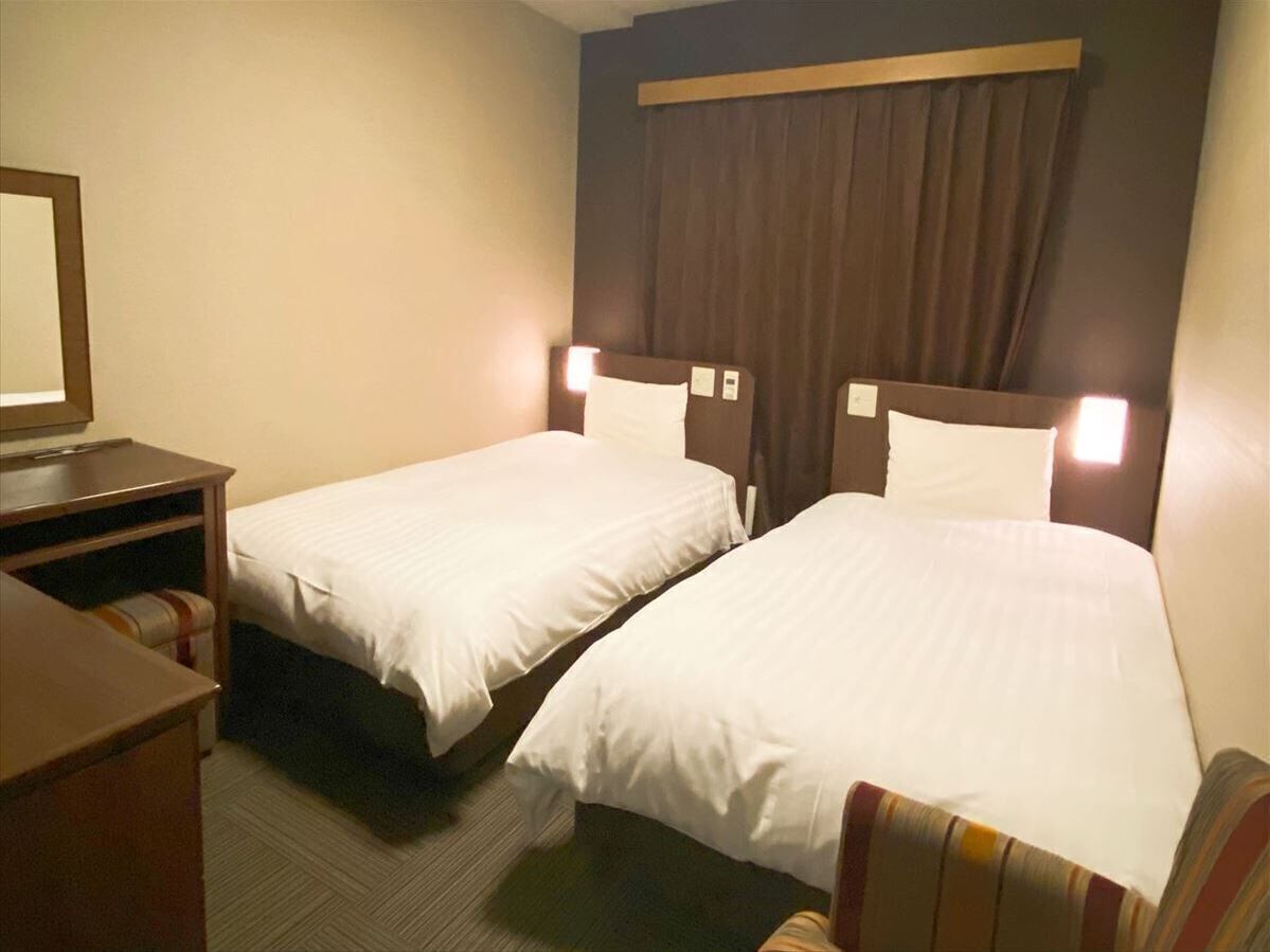 Soundproofing, iron/ironing board, free WiFi, bed sheets