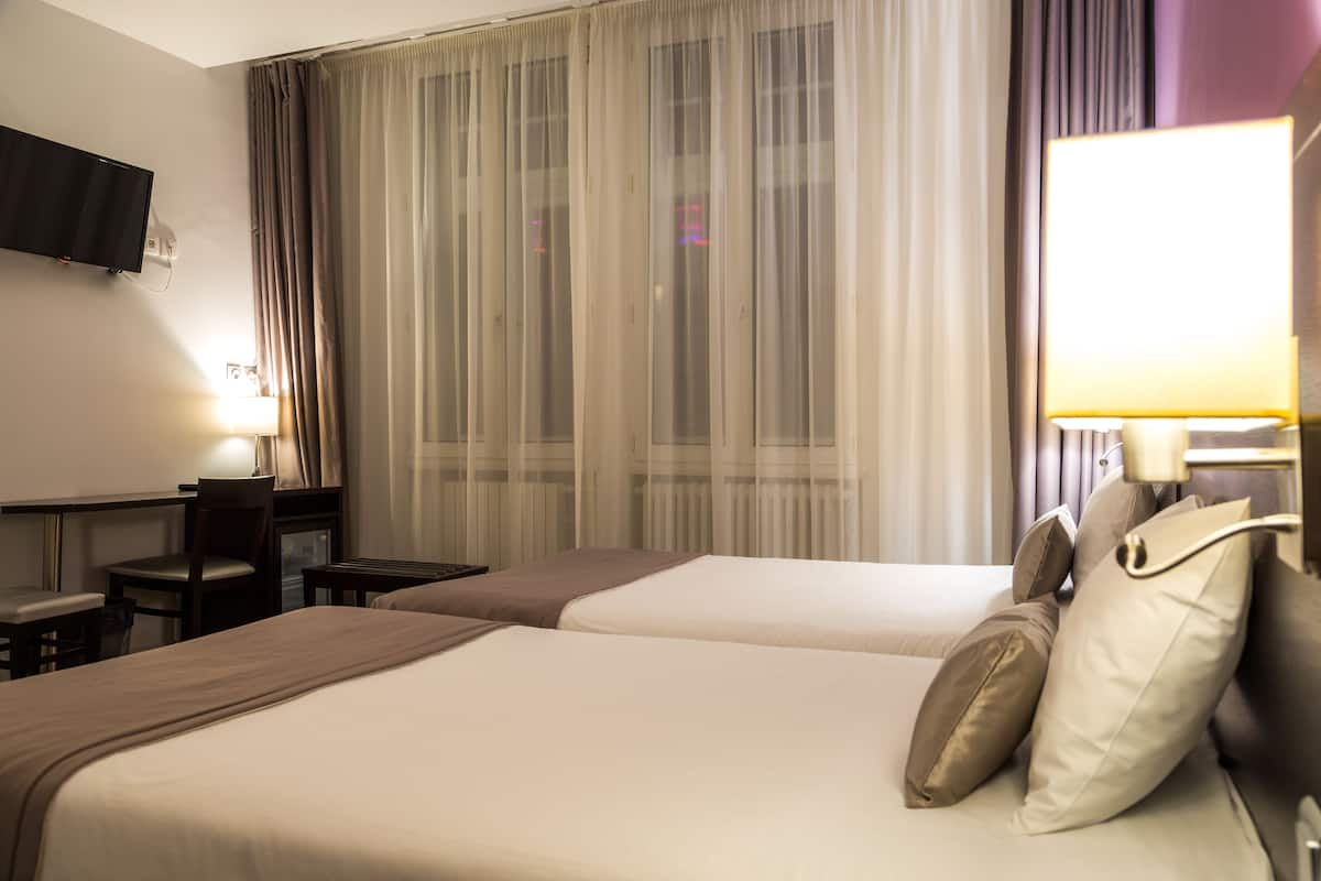 Couette en duvet d'oie, minibar, coffres-forts dans les chambres, bureau
