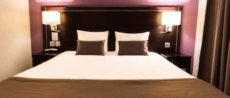 Classic Double Room | Down comforters, minibar, in-room safe, desk