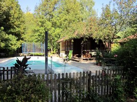 Piscina externa sazonal