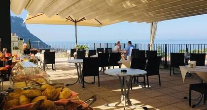 Hotel Villa Cà Nova