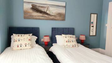 Quarto duplo superior | Roupas de cama antialérgicas, individualmente decorados