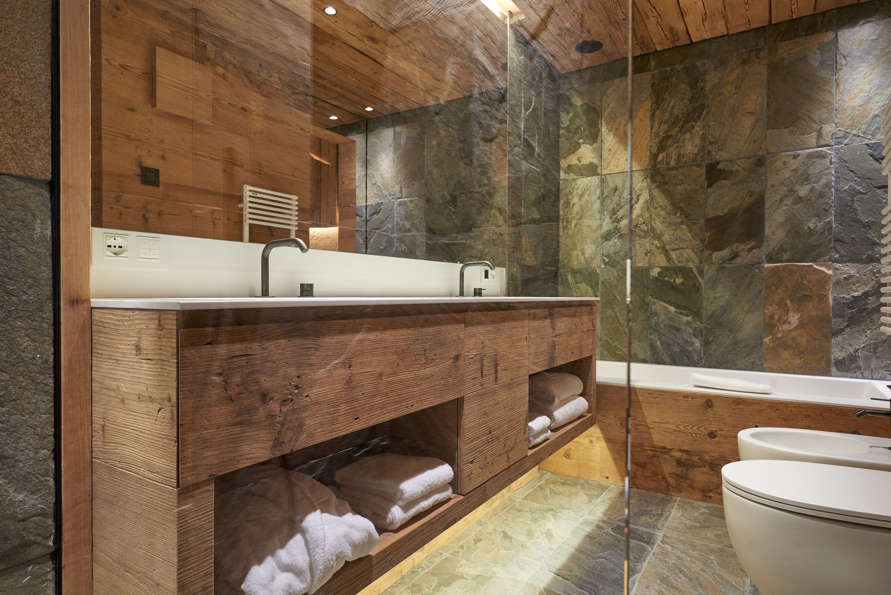 exclusive suite | bathroom | free toiletries, hair dryer, bathrobes, slippers