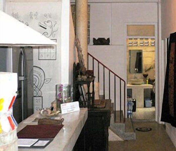 Lobby - Thapae Happy House (Chiang Mai)