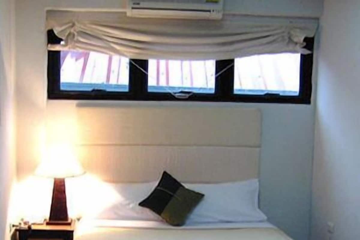 Habitación estándar | Caja de seguridad en la habitación y insonorización 