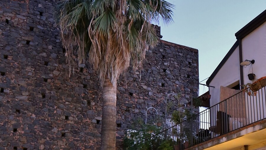 Bed and Breakfast Opera