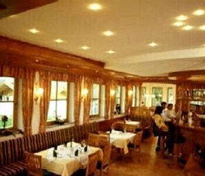 Dining - Wellness Landhotel Prinz Wellness Romantik (Anger)