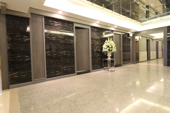 Hallway - Convenient Park Bangkok Hotel (Bangkok)