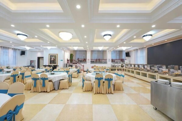 Chinese cuisine - Nongken Hotel (Lanzhou)