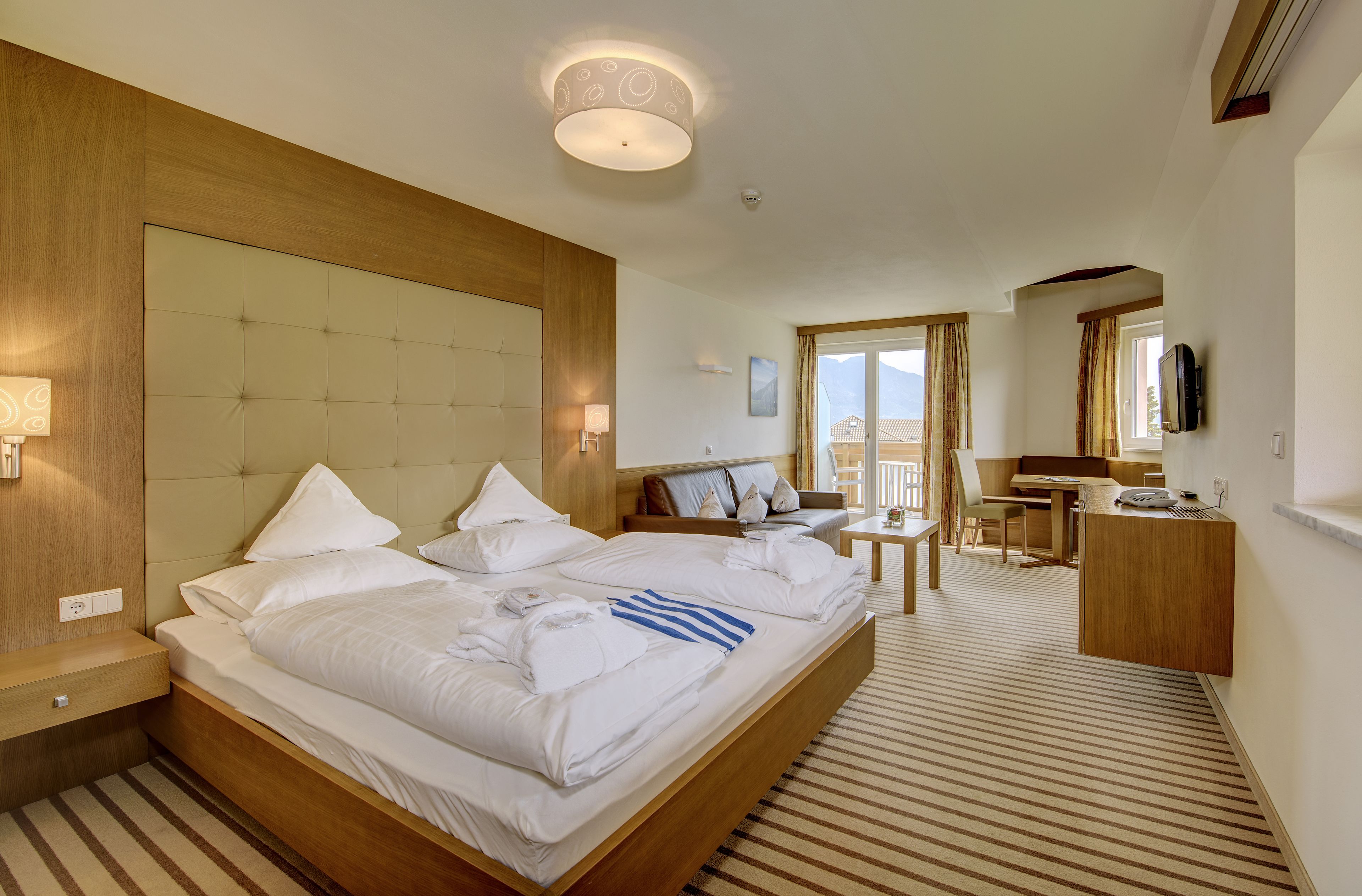 superior double room | in-room safe, cots/infant beds, free wifi, bed sheets