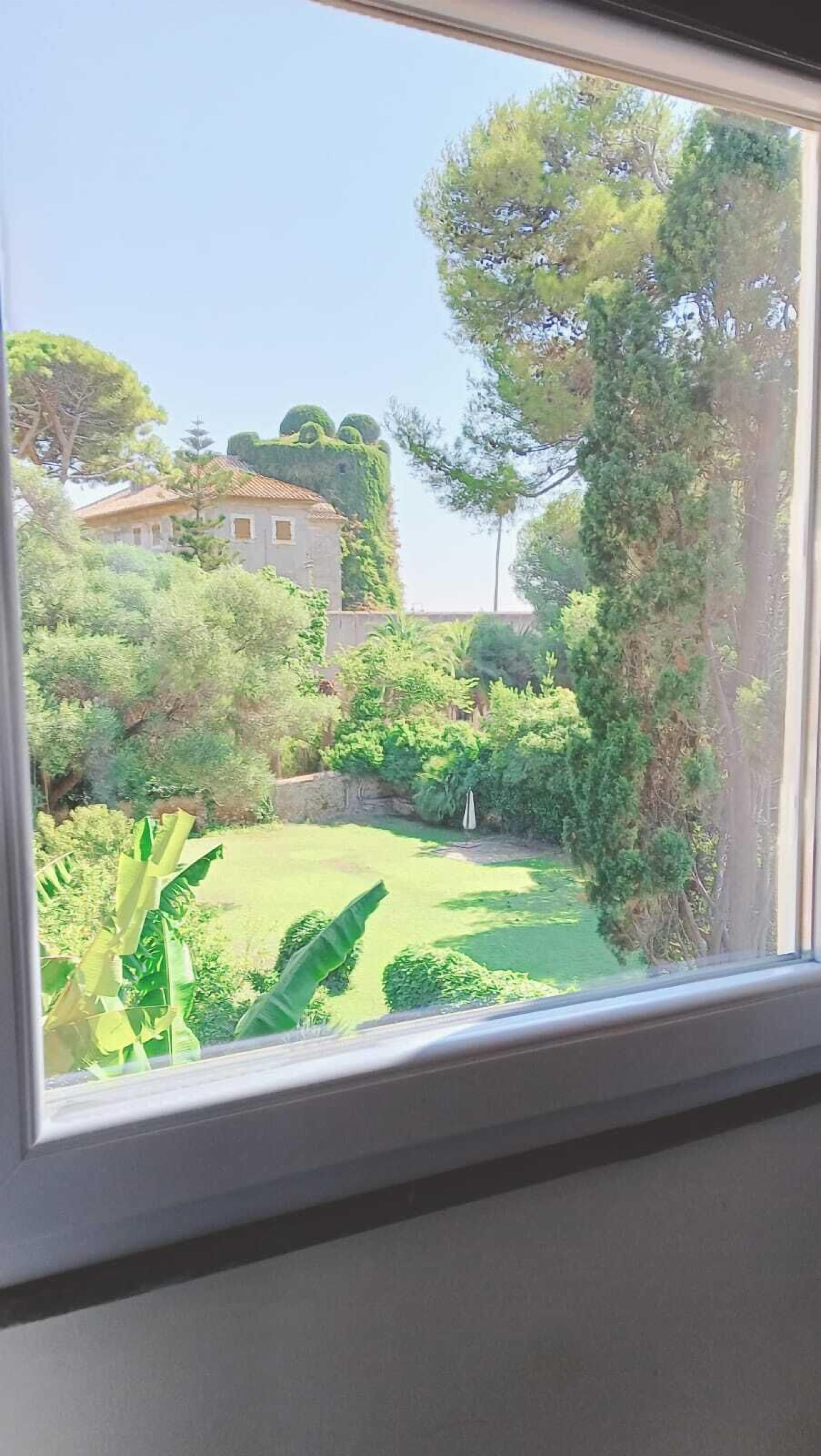 double or twin room | 1 bedroom, minibar, desk, free wifi