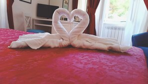 Minibar, desk, free WiFi, bed sheets - L'Isola (Santa Marinella)