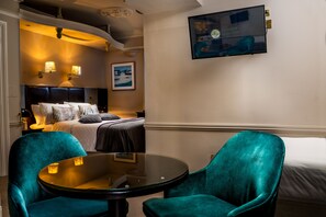 Select Comfort beds, in-room safe, desk, soundproofing - Roxford Lodge Hotel (Dublin)