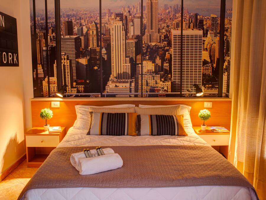 Lençóis italianos Frette, camas com colchões pillow-top, frigobar