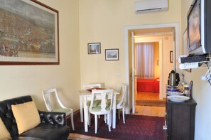 Desayuno completo incluido