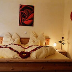 Business Double Room (Rose or Lily)