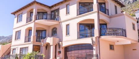 Majoituspaikan julkisivu