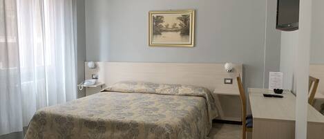 Chambre double | AccĂšs au Wi-Fi (inclus), literie fournie