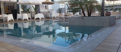 Udendørs pool, liggestole