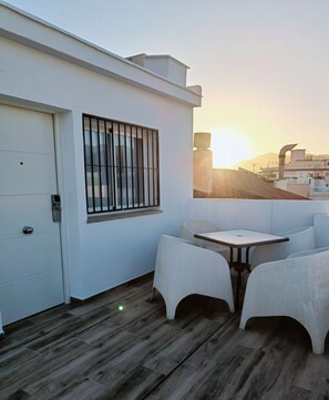 Quadruple Room | Terrace/patio