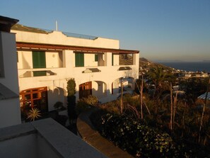 Front of property - Hotel al Bosco (Forio)