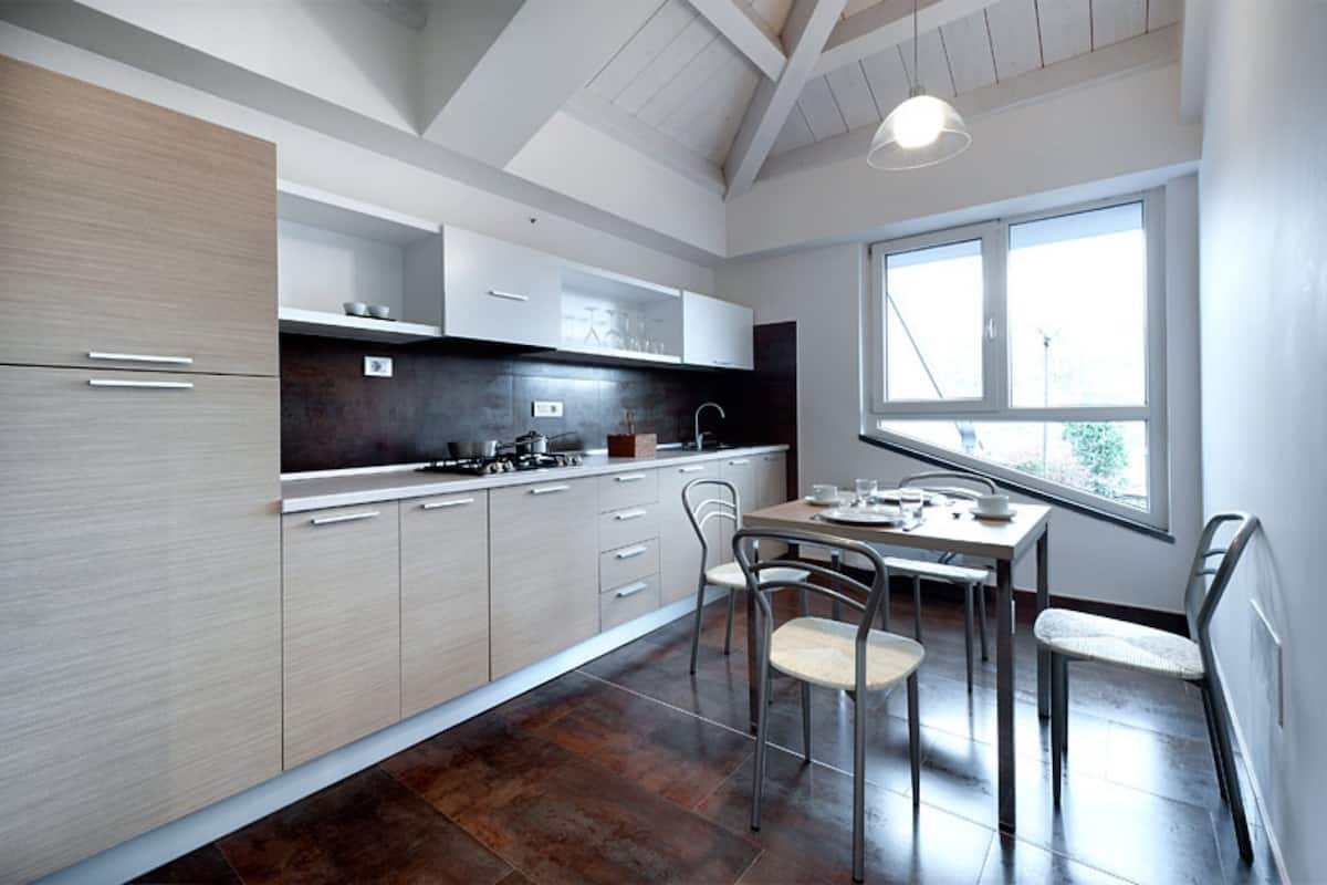 apartment, annex building | premium bedding, minibar, in-room safe, individually decorated