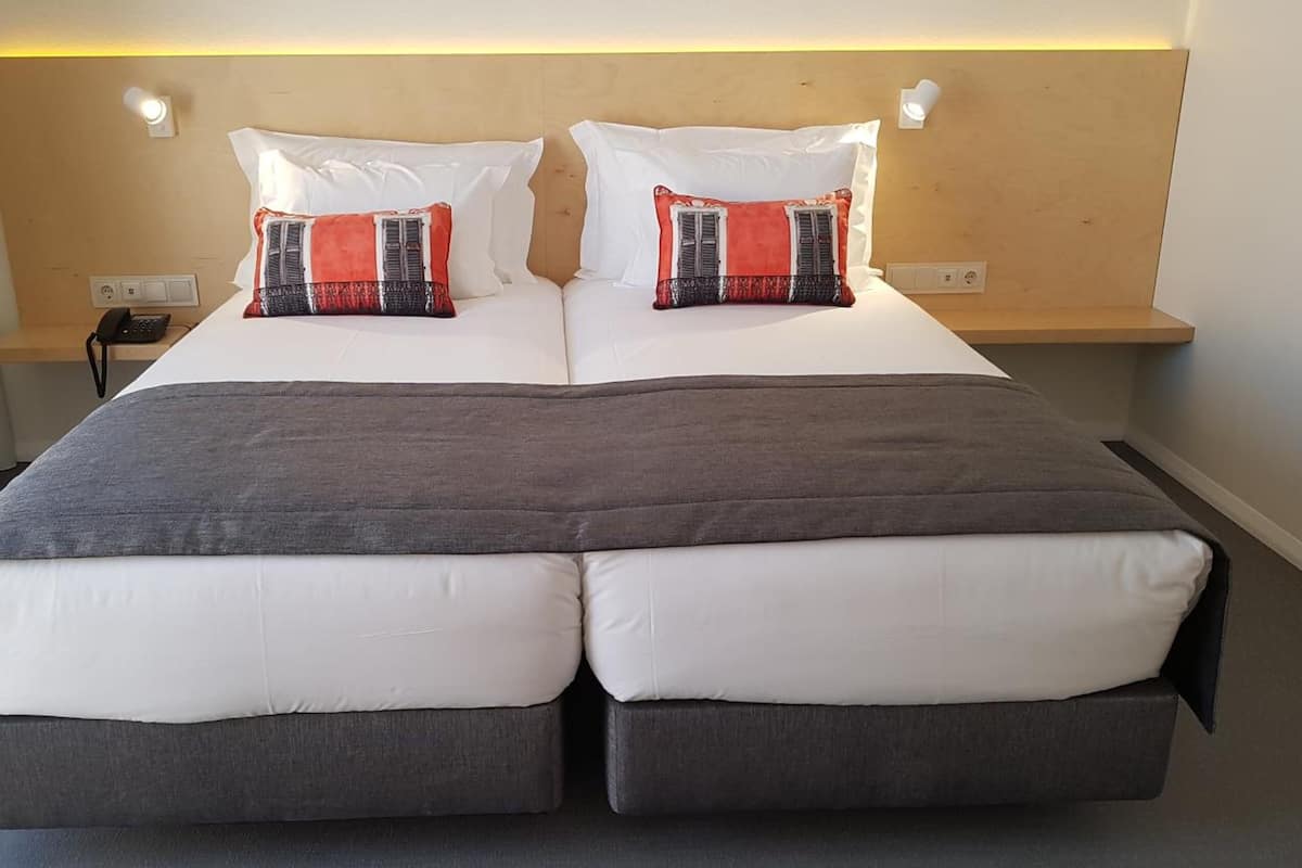 minibar, desk, soundproofing, free cots/infant beds