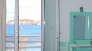 Standard Room, Beachside | Balcony