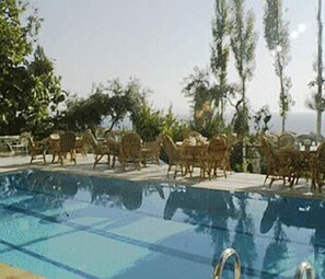 Piscina a l'aire lliure